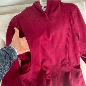 LATCHED MAMA Heavy Nursing Hoodie Brand New - Merlot Color - Size Large